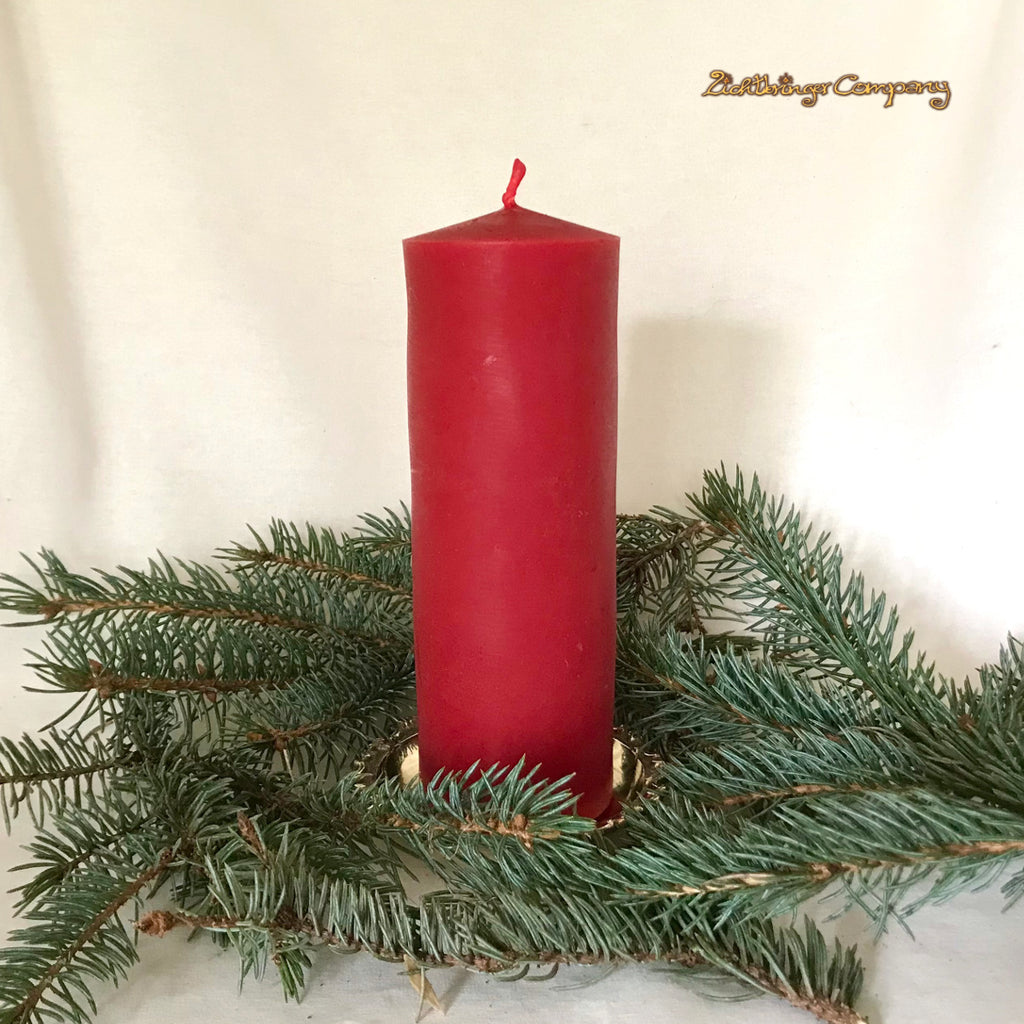 Beeswax pillar candle, red, 530 grams