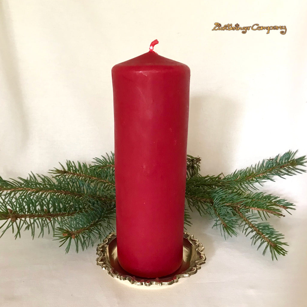 Beeswax pillar candle, red, 530 grams