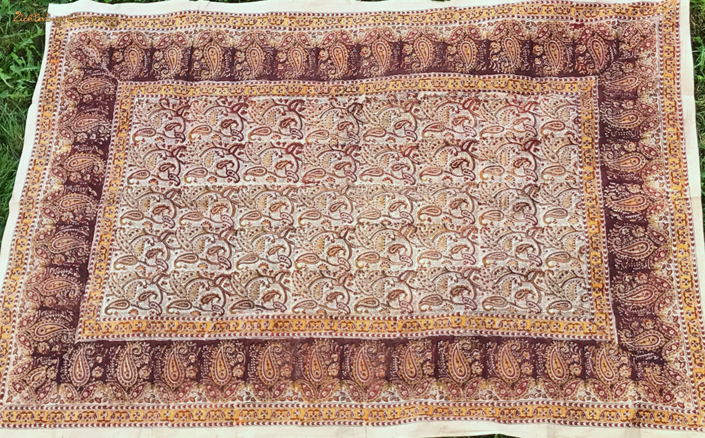Blockprint Tuch Paisley Farbe beigebraun Größe 150 cm mal 200 cm Tagesdecke oder Tischtuch