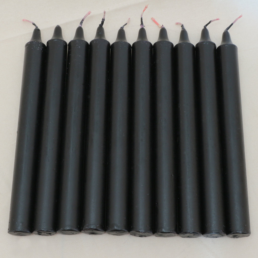 Gothic Duftkerze mit blutrotem Kern 8 Stück