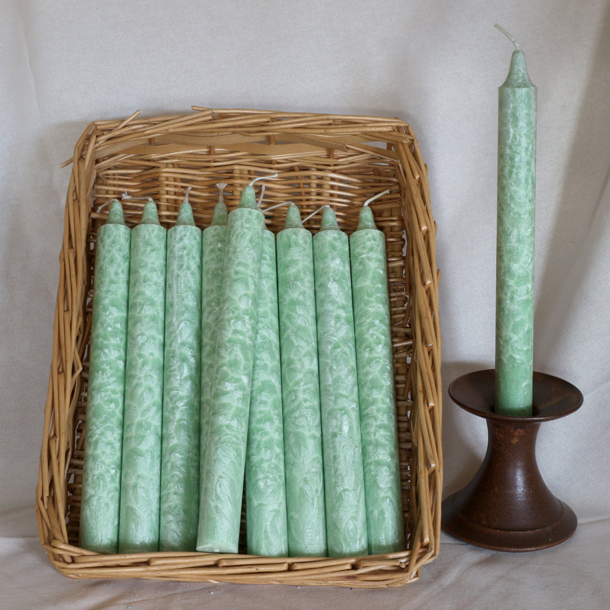 Frühlingswald Duftkerze aus Pflanzenwachs in der Farbe grün