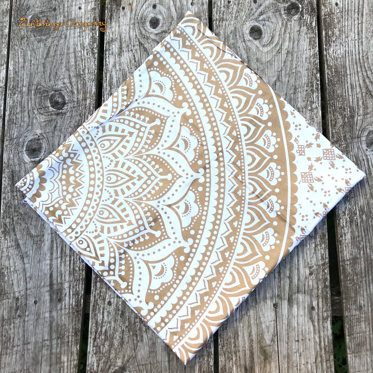 Goldenes Mandala Wandtuch dunkelblau