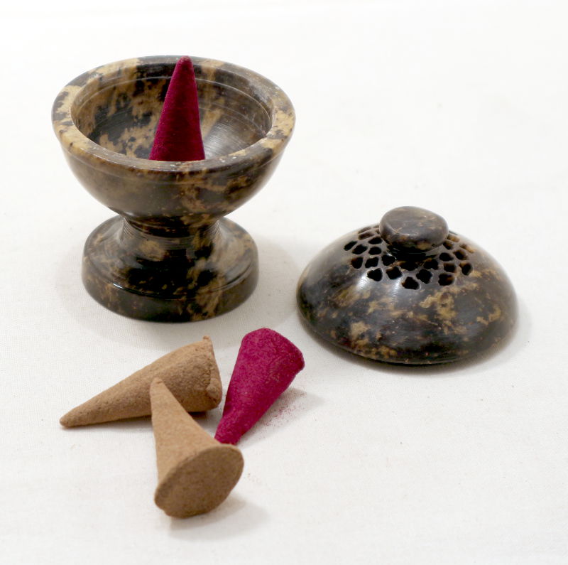 Speckstein Kelch mit Deckel Mini ~ für Räucherkegel ~Handarbeit