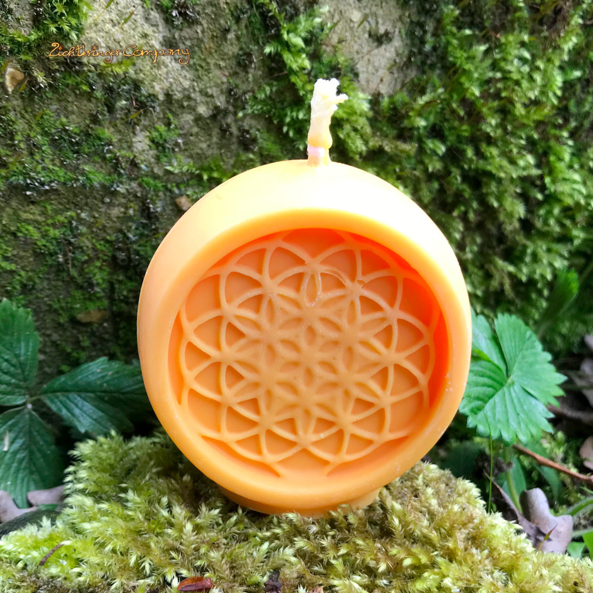 Blume des Lebens Ritualkerze aus Rapswachs in Gelb – vegane Kerze, Made in Germany
