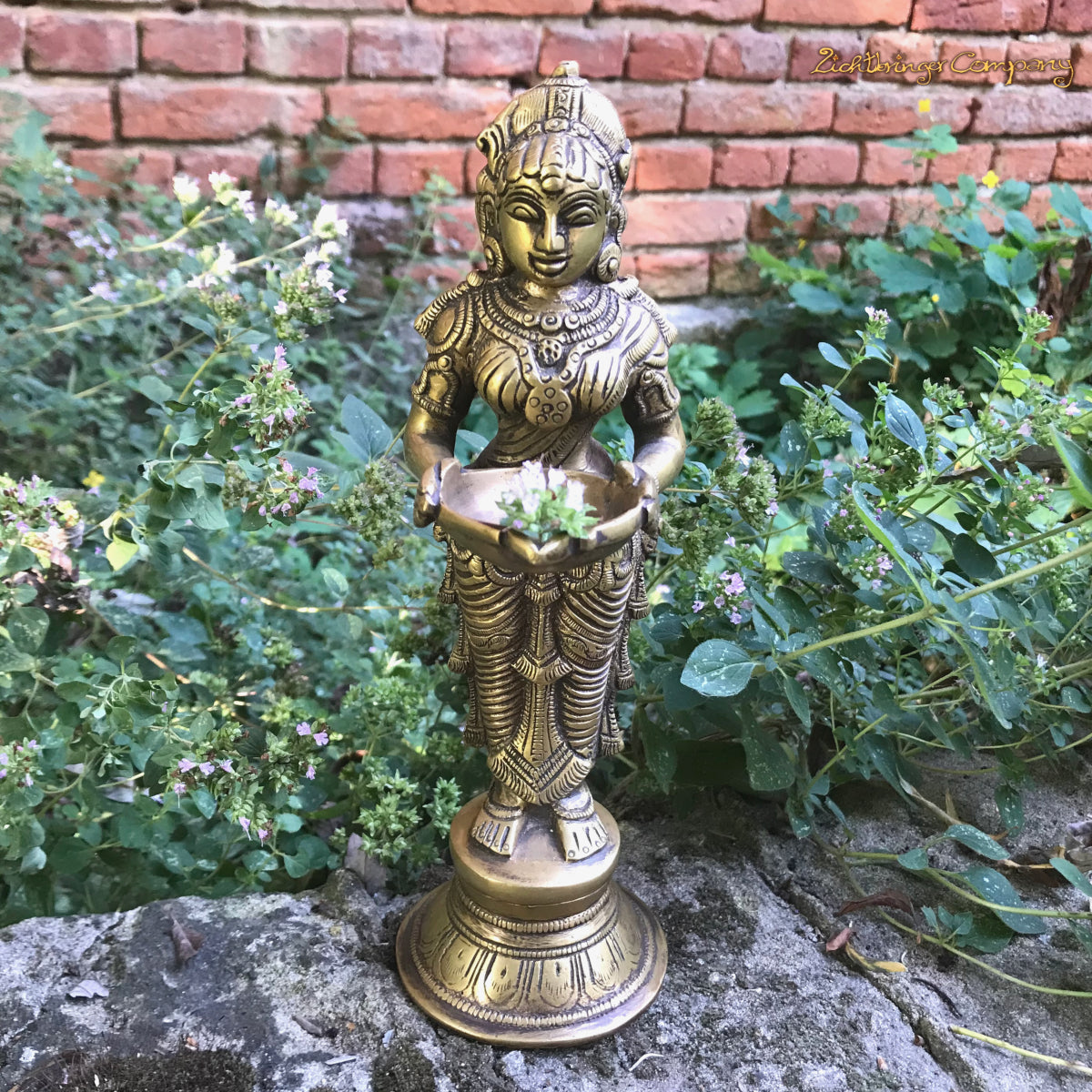 Statue de Deep Lakshmi - hauteur 23 cm, 1550 grammes