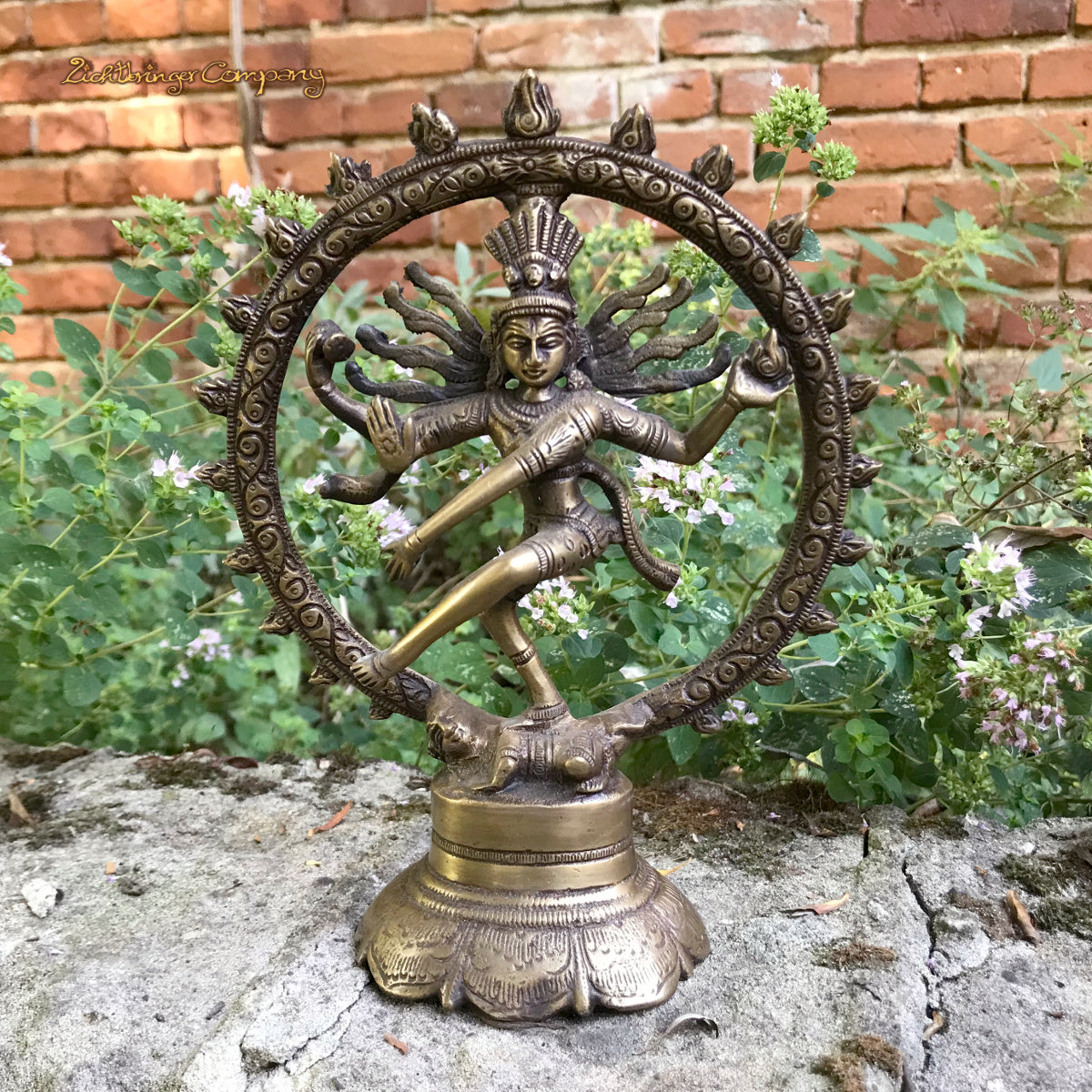 Shiva Nataraj - der kosmische Tänzer - Höhe 20 cm, 700 Gramm