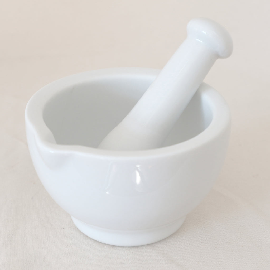 Mortier en porcelaine