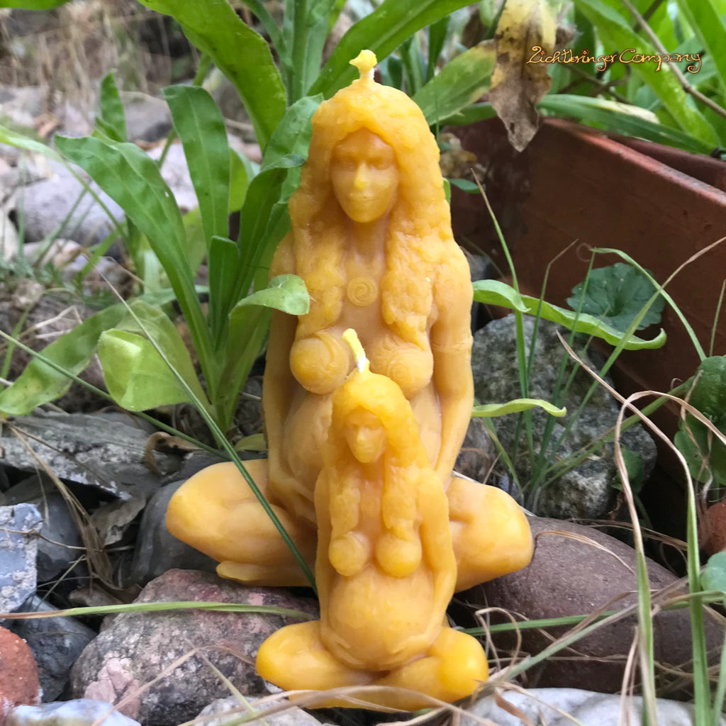 Pacha Mama Bienenwachskerzen – 2 Größen, Gaia Figur handgefertigt von Lichtbringer Company