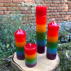 Regenbogenkerzen in vier Größen, handgegossen aus Paraffin, aus der Lichtbringer  Manufaktur