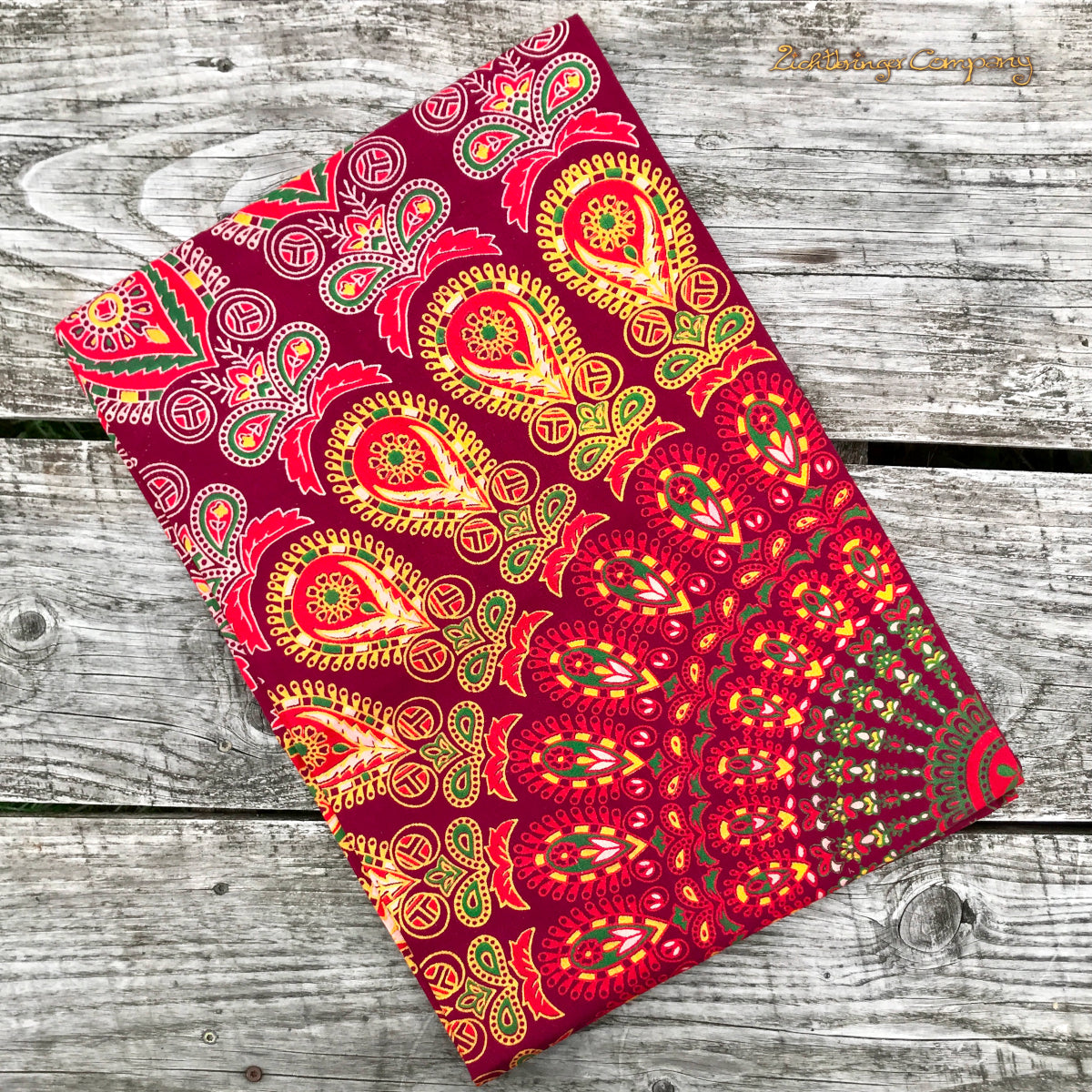Grün-gelb rotes Pfauenfeder Mandala