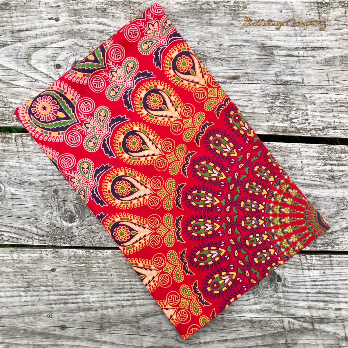 Rot gelbes Pfauenfeder Mandala