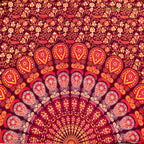 Orange rotes Pfauenfeder Mandala