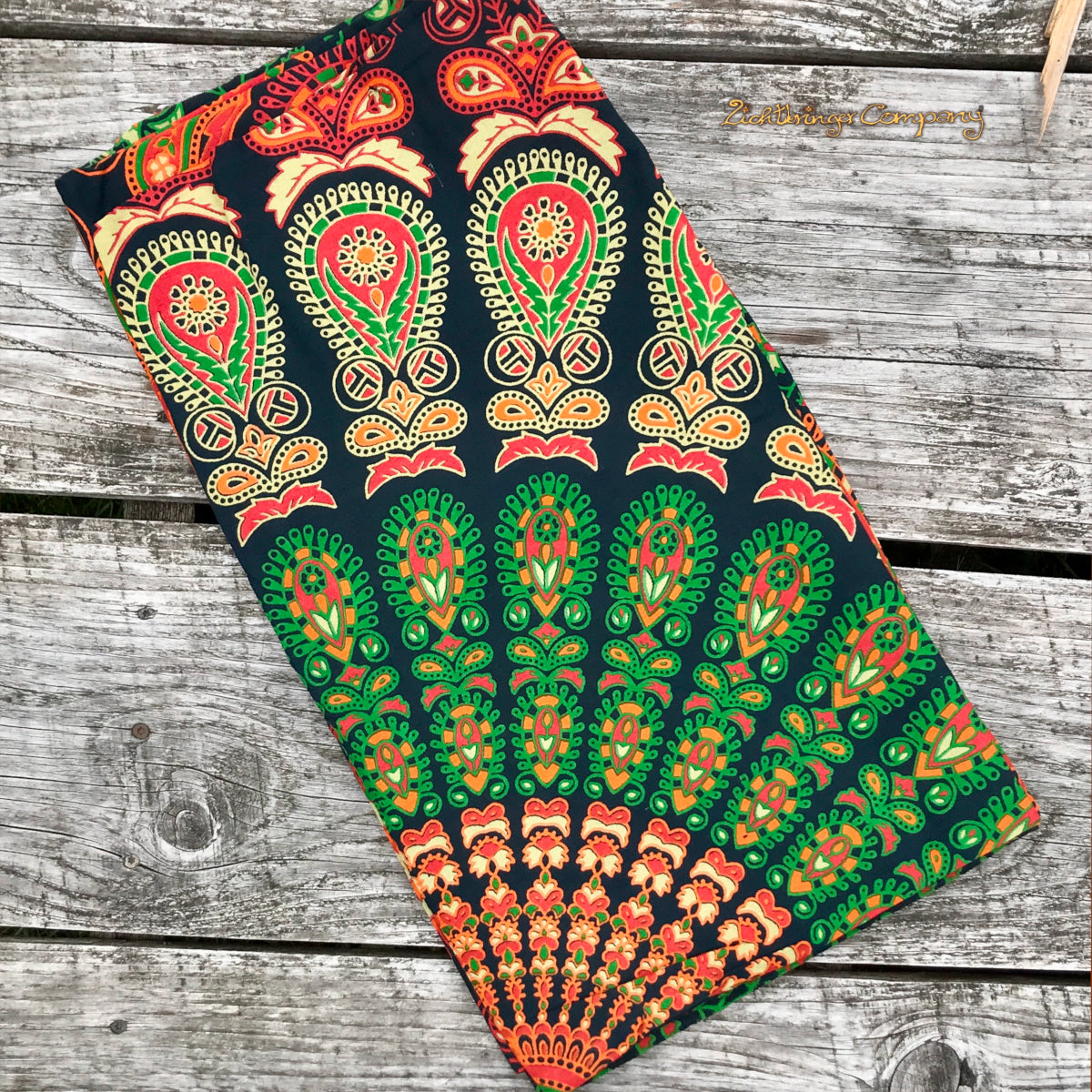 Pfauenfeder Mandala Wandtuch in grün orange 230 x 210 cm