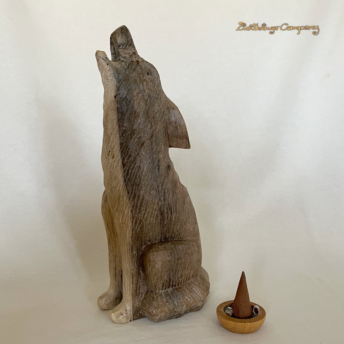 Heulender Wolf - Halter für Räucherkegel