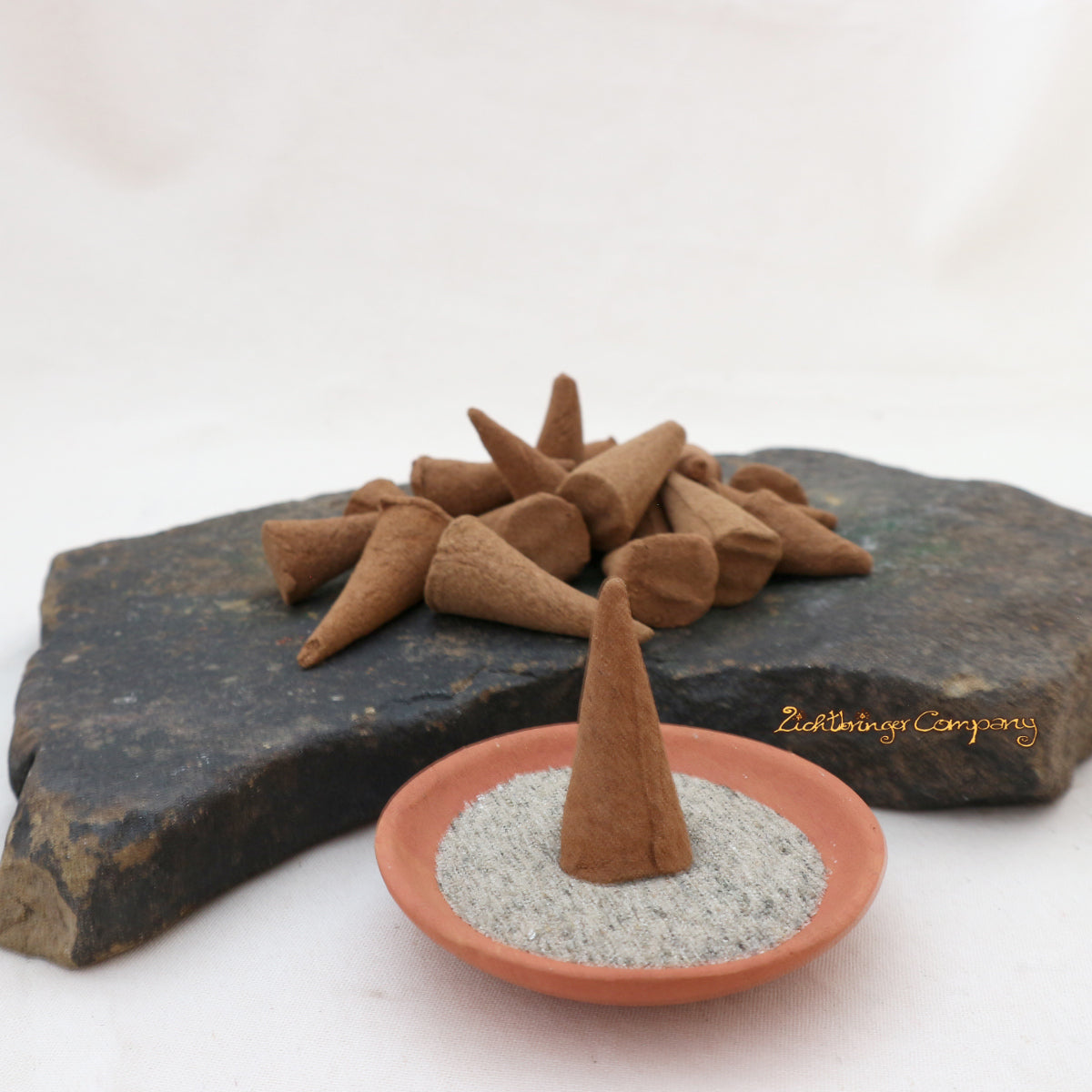 Masala Räucherkegel - original indische Sorte Weihrauch