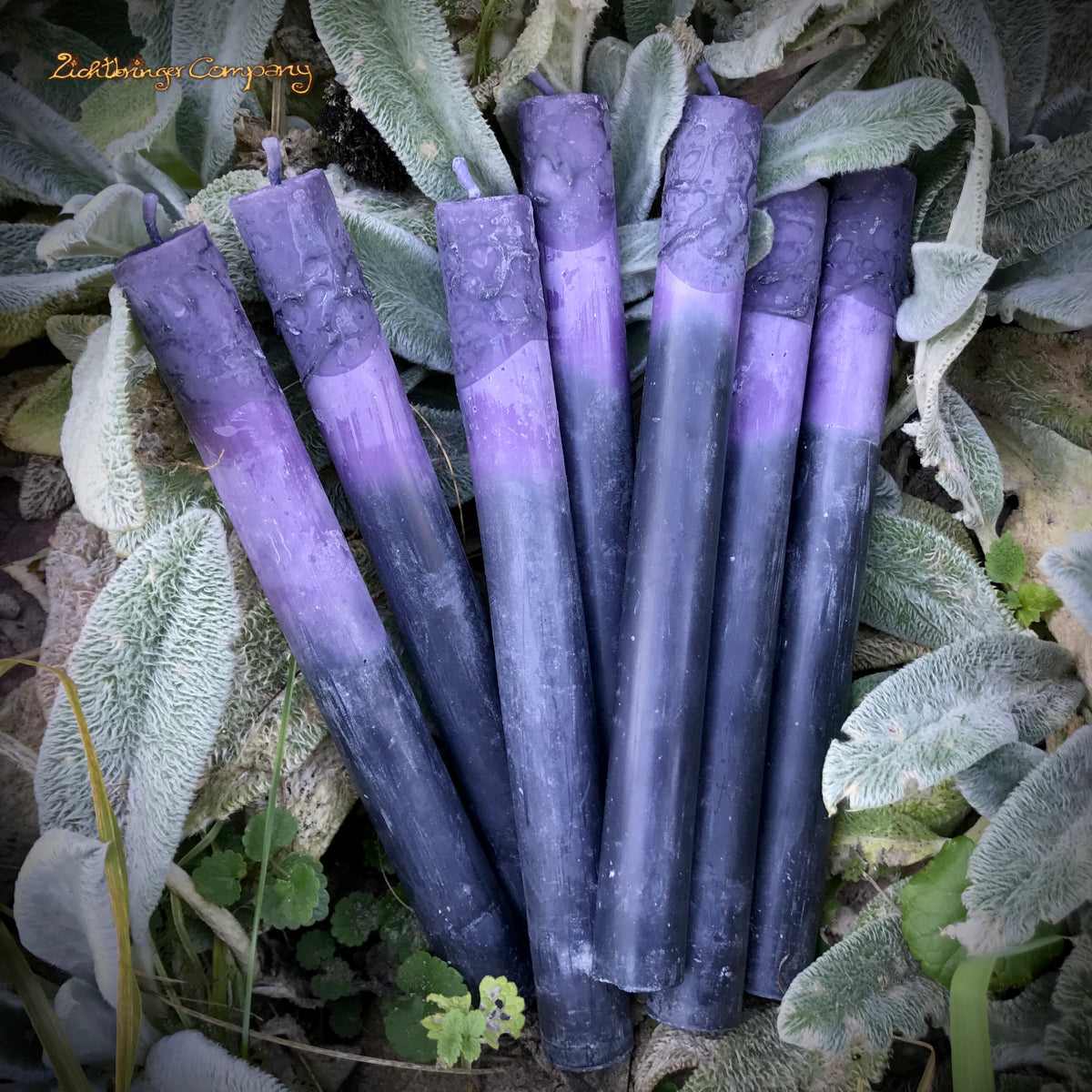 Gothic Stabkerze lila schwarz
