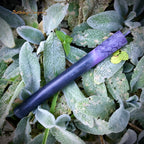 Gothic Stabkerze lila schwarz