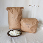 Rapswachs Pastillen in Papiertüte, 500 Gramm / 1 kg / 2 kg – Rohwachs für freistehende Kerzen und Duftkerzen, vegan & nachwachsend