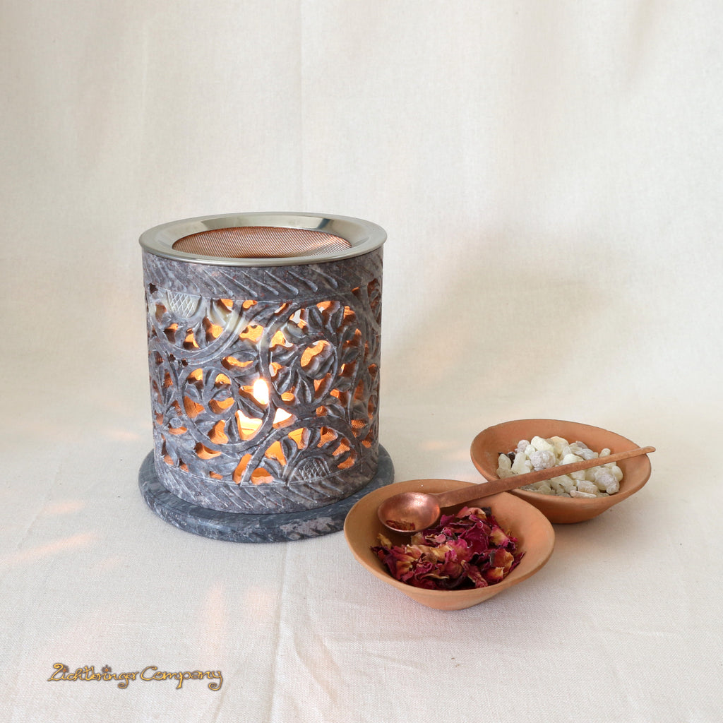 Chauffe-théière Guirlande de fleurs, 3 pièces - Hauteur de combustion 9 cm