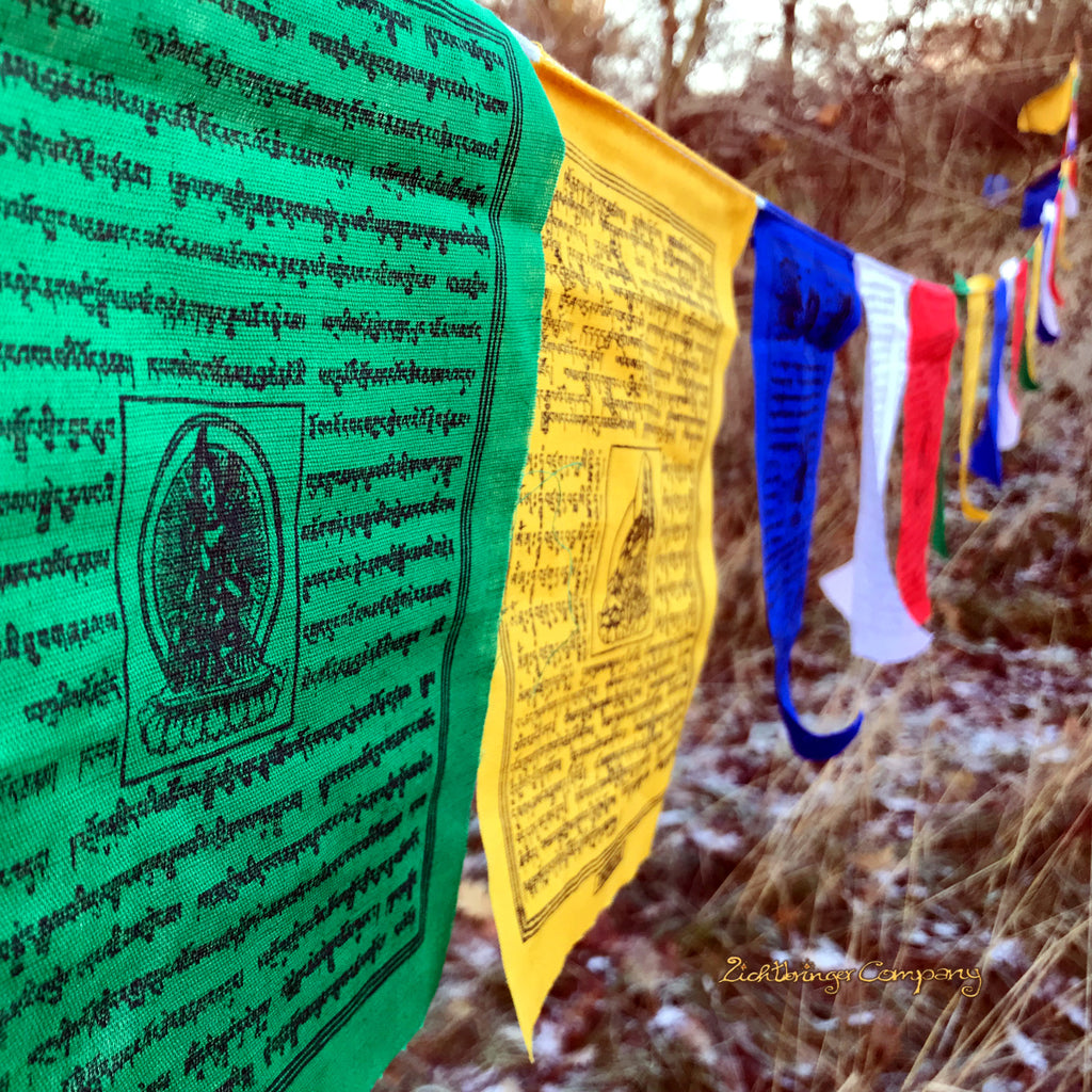 Drapeaux de prières tibétains 4,20 m de long - en coton