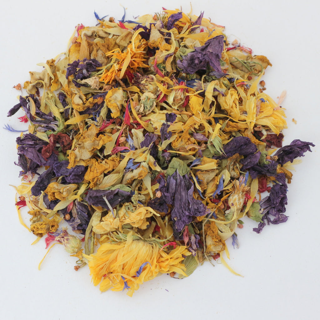 Keltischer Blütenzauber – loser Kräutertee mit Lavendel und Rose für aromatische Teemomente