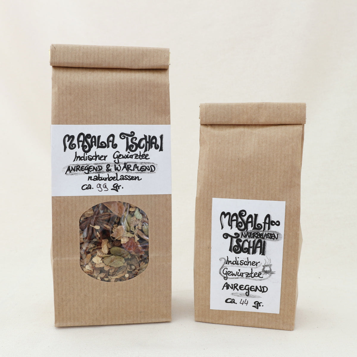 Masala Tschai - indische Chai-Teemischung – Chai Gewürztee im Papier-Blockbodenbeutel große und kleine Packung von Lichtbringer Company