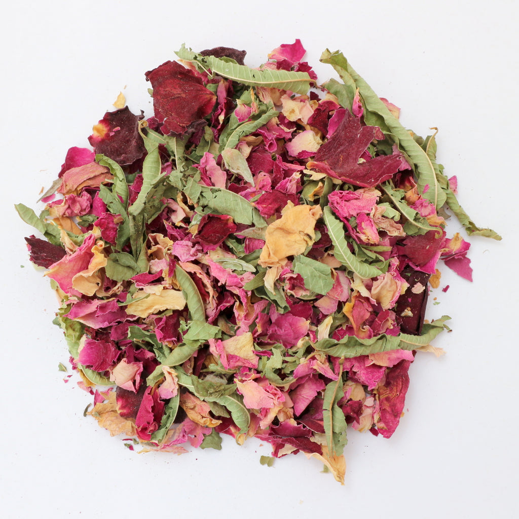 Nomadenzauber Blütentee – loser Kräutertee mit Rose und Rosen für aromatische Teemomente