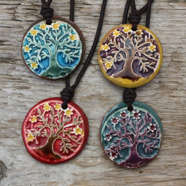 Lebensbaum Halskette in vier Farben - Neclays Keramikschmuck