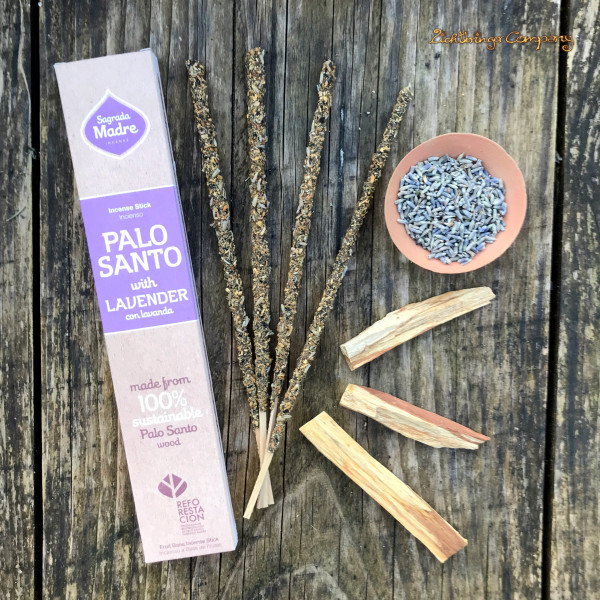Palo Santo Räucherstäbchen mit Lavendel von Sagrada Madre