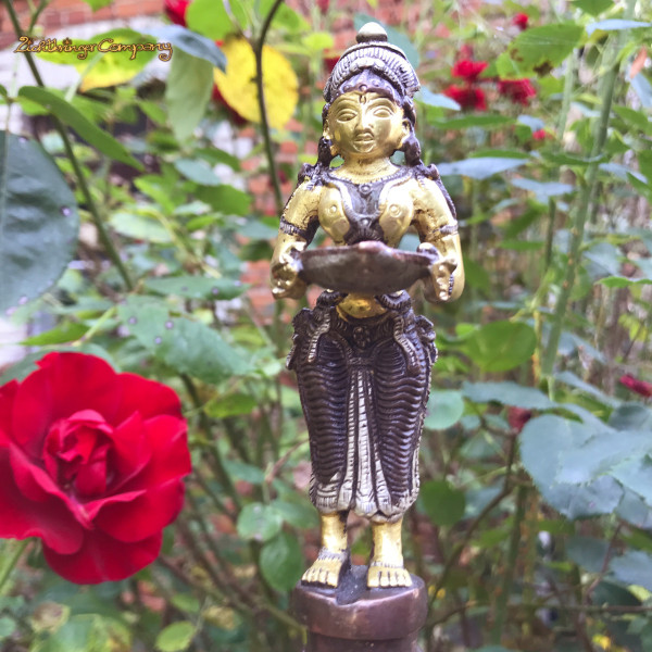 Lakshmi Statue aus Messing, 13 cm hoch